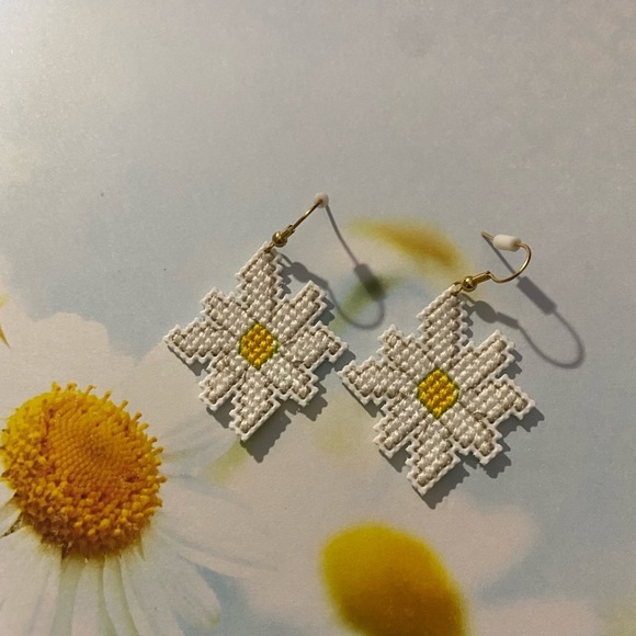 Needlepoint Daisy Earrings - Picture 2 of 10